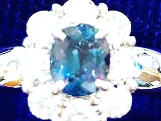 アレキサンドライト＆ダイヤモンドリングが…