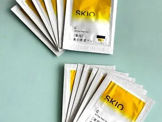 ロート製薬 SKIO VCホワイトピール…