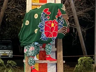 岩沼の獅子舞のクライマックスは梯子プレイ