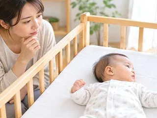 赤ちゃんの向き癖にタオルを置いていい？寝…