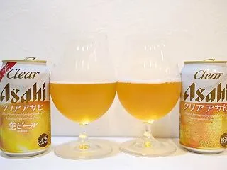 新ジャンルとビールのクリアアサヒを飲み比…
