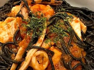 トレンタ 能代店