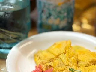 目を合わさない
