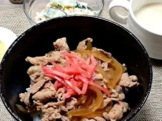 【黄金比で作る】豚丼