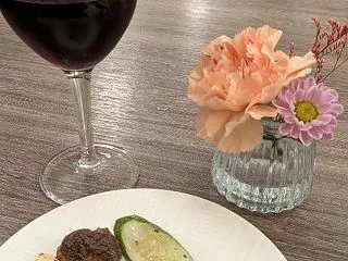 １泊＠一万円！無料ラウンジ付！台湾高雄の…