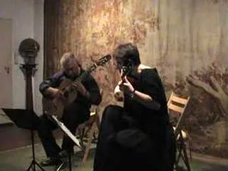 Duo Montes Kircherが弾…