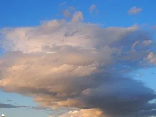 気になる雲