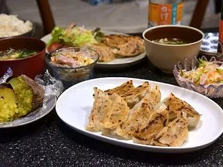 キョウザ