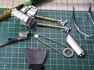 [製作記]タミヤ CBR1000RR-R…