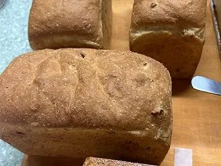 パン2種とセルフケア