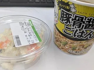 豚骨醤油ごはん(^o^)