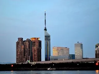 いつものショパンピアノ協奏曲１番第２楽章…
