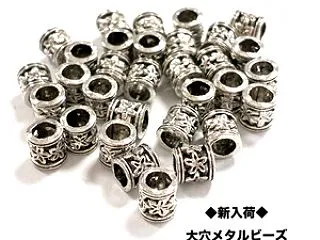 ◆新入荷◆大穴メタルビーズお花柄