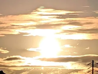 昨日の雨が嘘のように。