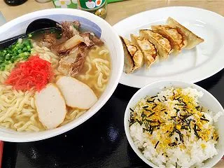『宮城熊さん 麺ショップ 食事処』で「ソ…
