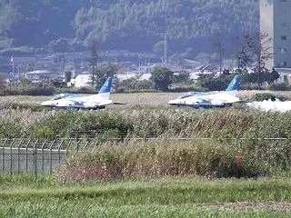 ブルーインパルス
