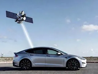 テスラ株主にとって吉か凶か。SpaceX…