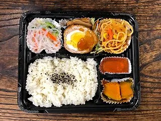 キッチン○△□ （マルサンカクシカク） …