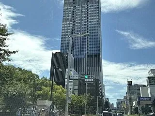 よろにくとコンラッド 1