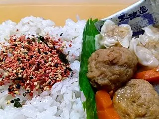 #2279 肉団子とこんにゃくの煮物・海…
