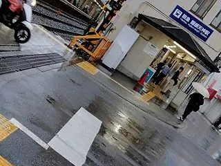 雨が多くて外出も大変ですね