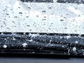 ついに雪が！！！初雪ですね！