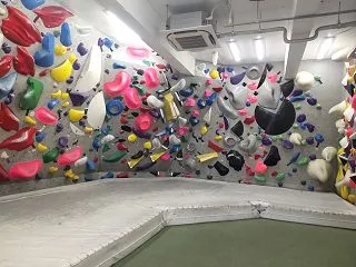 モチUP⤴️のNR新宿