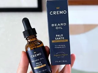 【iHerb】ウッディ×甘さの中性的な香…