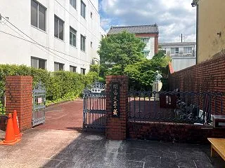 岐阜県中津川市の中山道・中津川宿にある間…