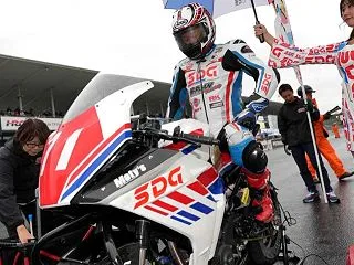 KTMプロジェクト RC390を走らせて…