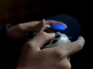 【不登校】子どもが自分でゲームから離れる