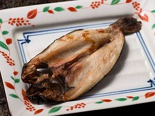 [No.1392-2]魚の目玉と頬