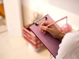 家にいても稼げるスキルを身につける