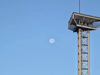 電話交換機に使っていた110号プラグ