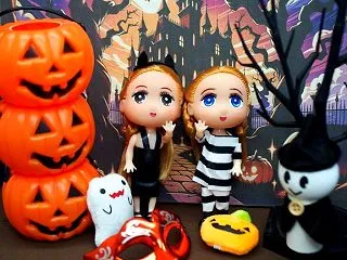 魔王の胸像と「HAPPY HALLOWE…
