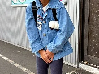 手を繋いで