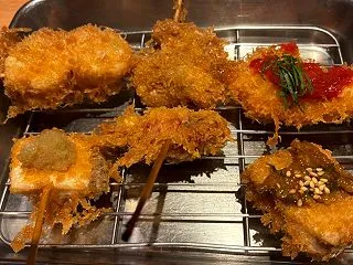 はっぴ 季節の６本串
