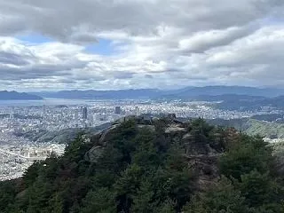 ハイパーインフレ時代を質素倹約で生き残ろ…
