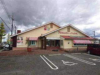 トマオニで平日限定日替わりハンバーグラン…