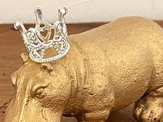 金運アップの金の豚を探していたら、まさか…