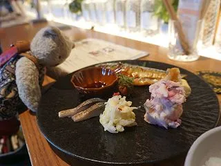 ミモロのおすすめランチ。「三十三間堂」の…