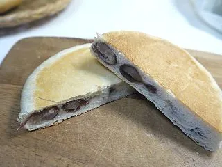 ペタンコ豆パン！ 旨し！