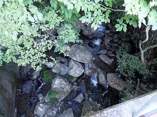 荒神様・・・磐座に依り来る祟りの神様？