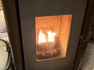 ペレットストーブ稼働開始