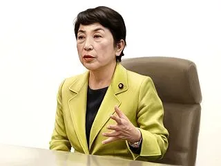 福島瑞穂氏「男ばかりで決めるな」 議員定…