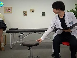 ＜盗撮＞ 淫猥クリニックREC おま●こ…