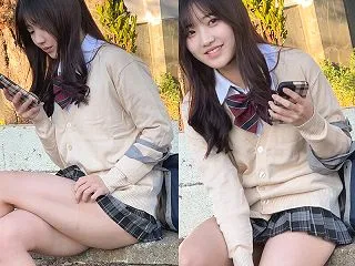 ＜チラリ＞ 街中ミニスカ観察 パンティワ…
