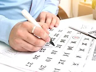 施工管理の正月休みは何日？年末年始の連休…