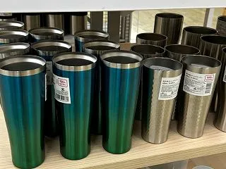 ダイソーパトロール★新色発見！熱いのも冷…
