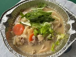 そとごはん：あったかアルミ鍋ランチ